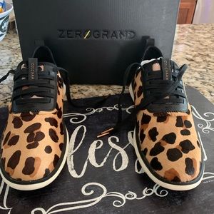 Cole HAAN Zero grounds Size 9B